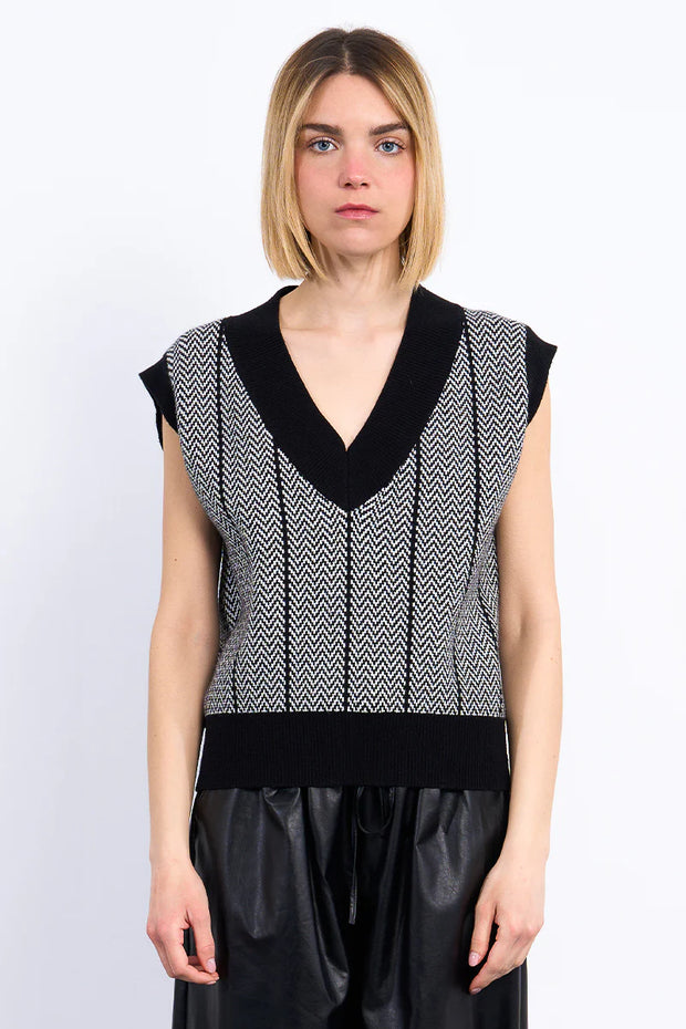 MBN Sleeveless Matching Sweater